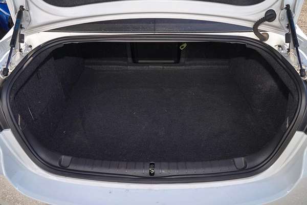 2015 Holden Commodore SV6 VF