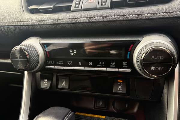 2020 Toyota RAV4 Cruiser AXAH52R