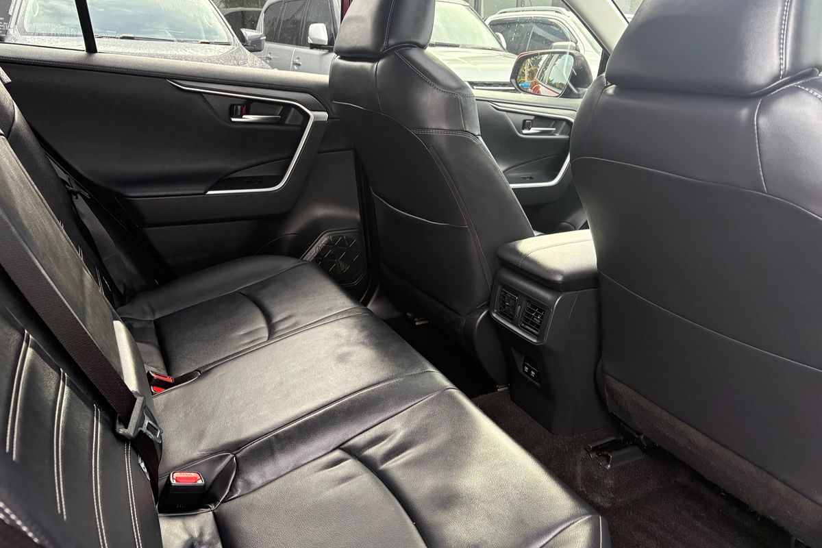 2020 Toyota RAV4 Cruiser AXAH52R