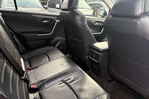 2020 Toyota RAV4 Cruiser AXAH52R