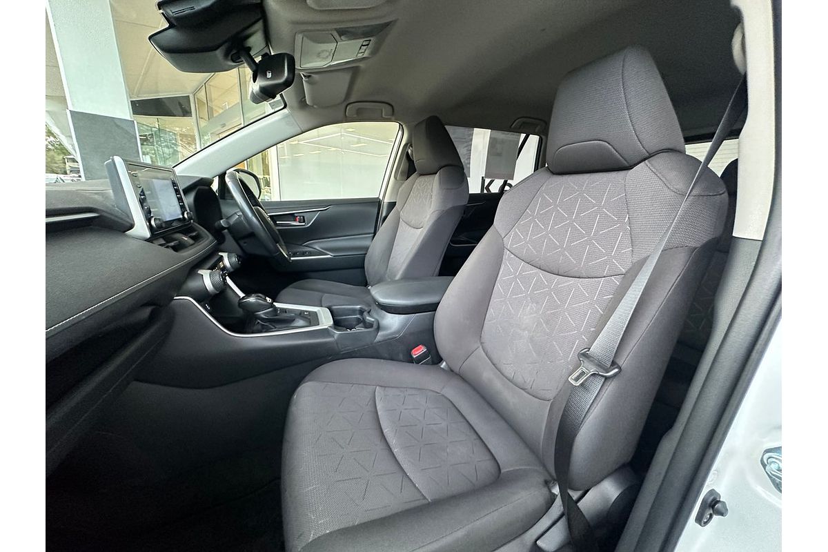 2021 Toyota RAV4 GXL AXAH52R