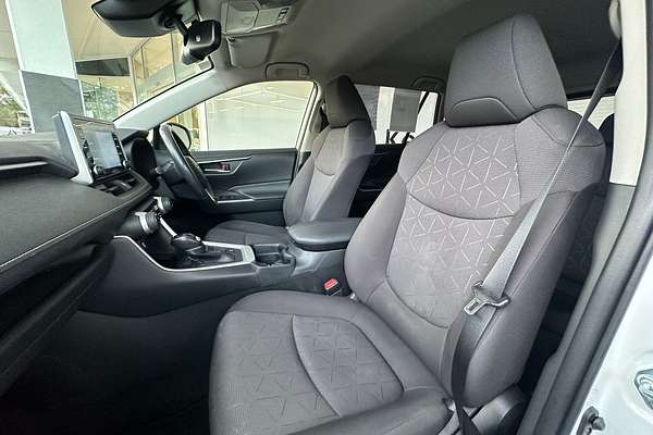 2021 Toyota RAV4 GXL AXAH52R