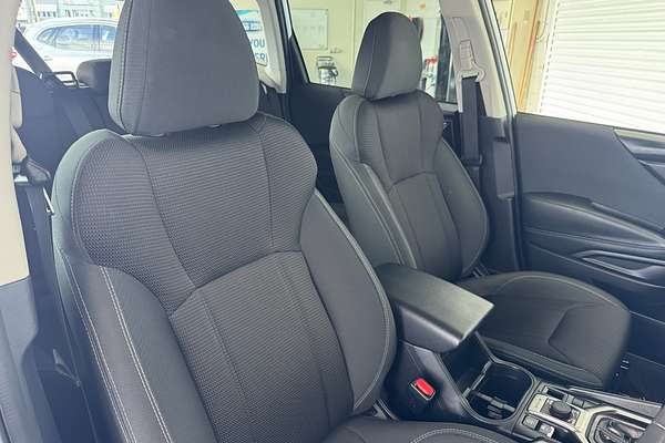 2023 Subaru Forester 2.5i S5