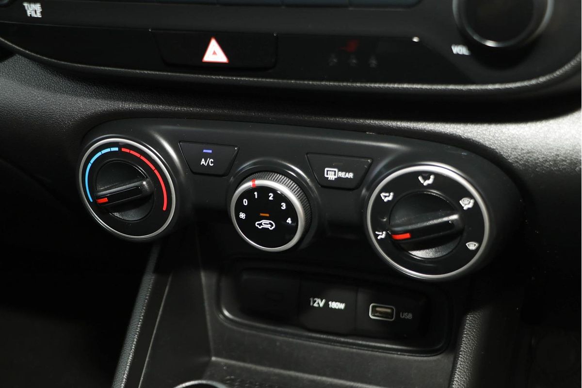 2022 Hyundai Venue QX.V4