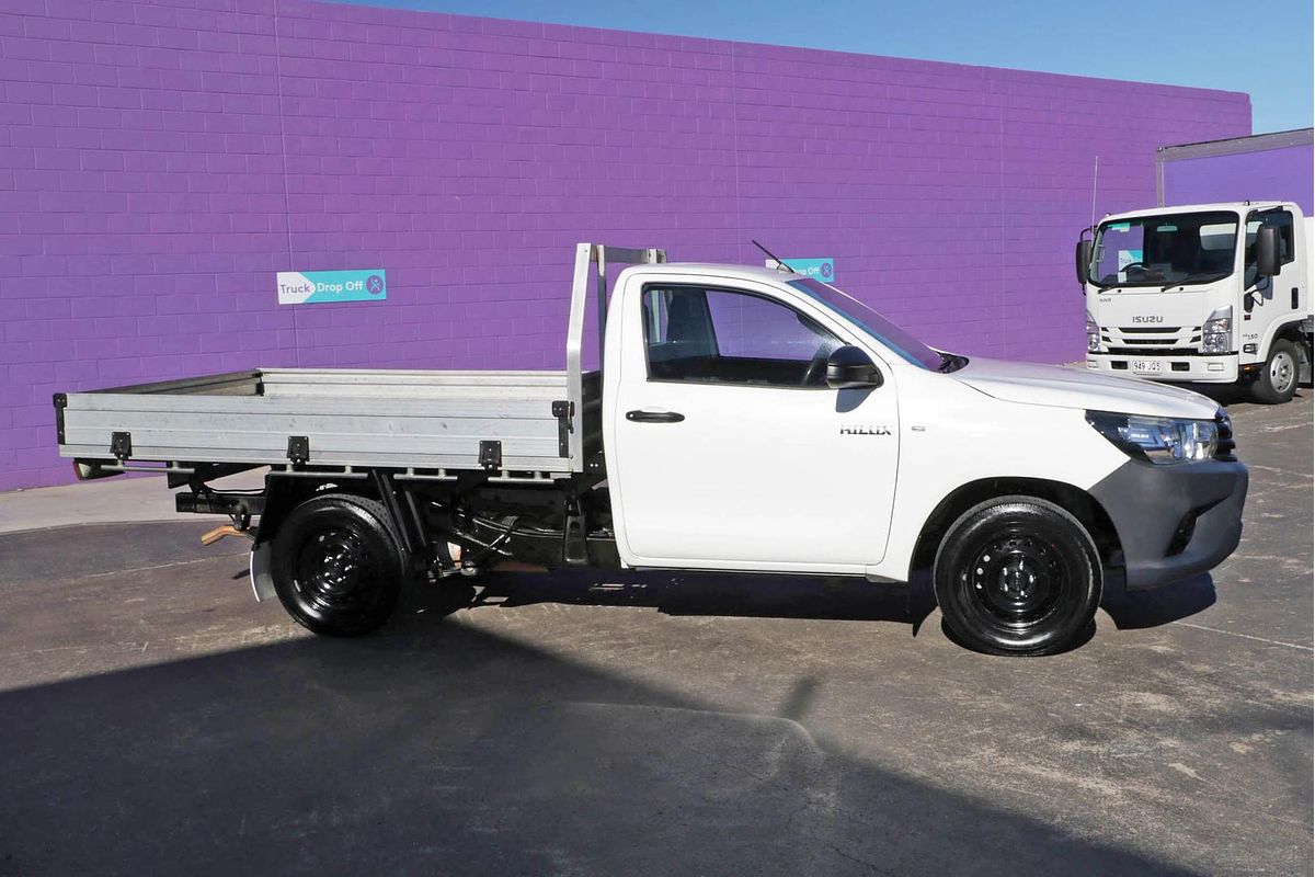 2017 Toyota Hilux Workmate TGN121R Rear Wheel Drive