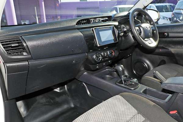 2017 Toyota Hilux Workmate TGN121R Rear Wheel Drive