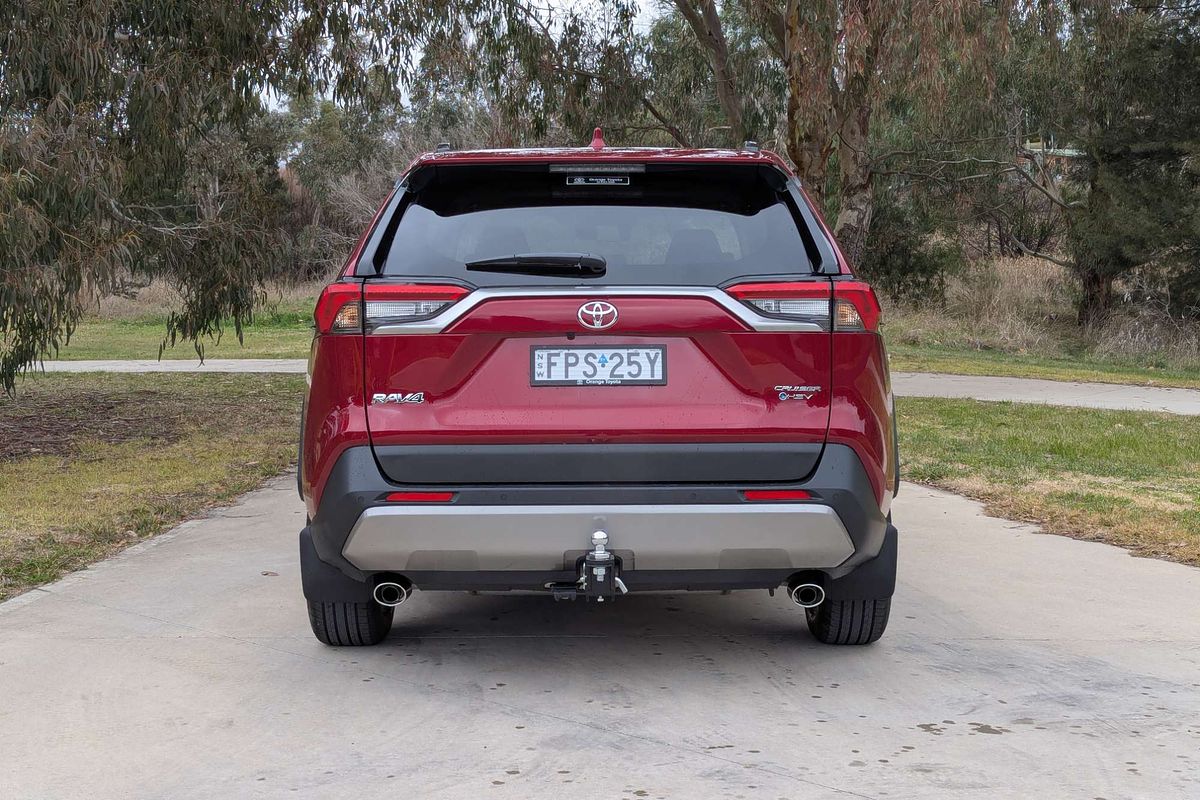 2025 Toyota RAV4 Cruiser AXAH52R