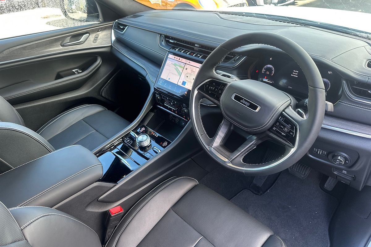 2023 Jeep Grand Cherokee Overland WL