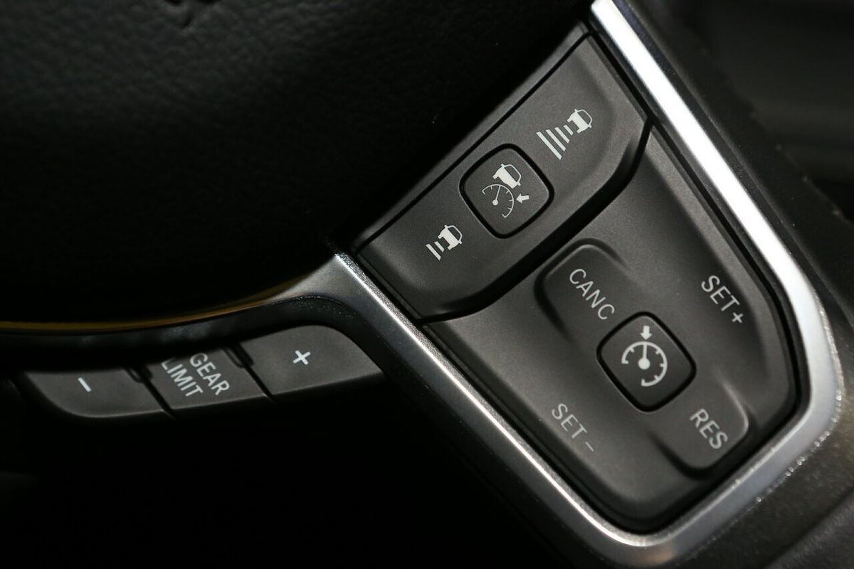 2024 RAM 1500 Laramie Sport RamBox DT 4X4 SWB