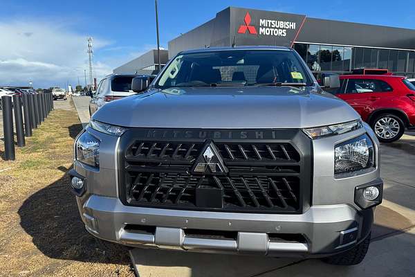 2025 Mitsubishi Triton GLX MV 4X4