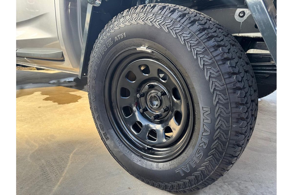 2025 Mitsubishi Triton GLX MV 4X4