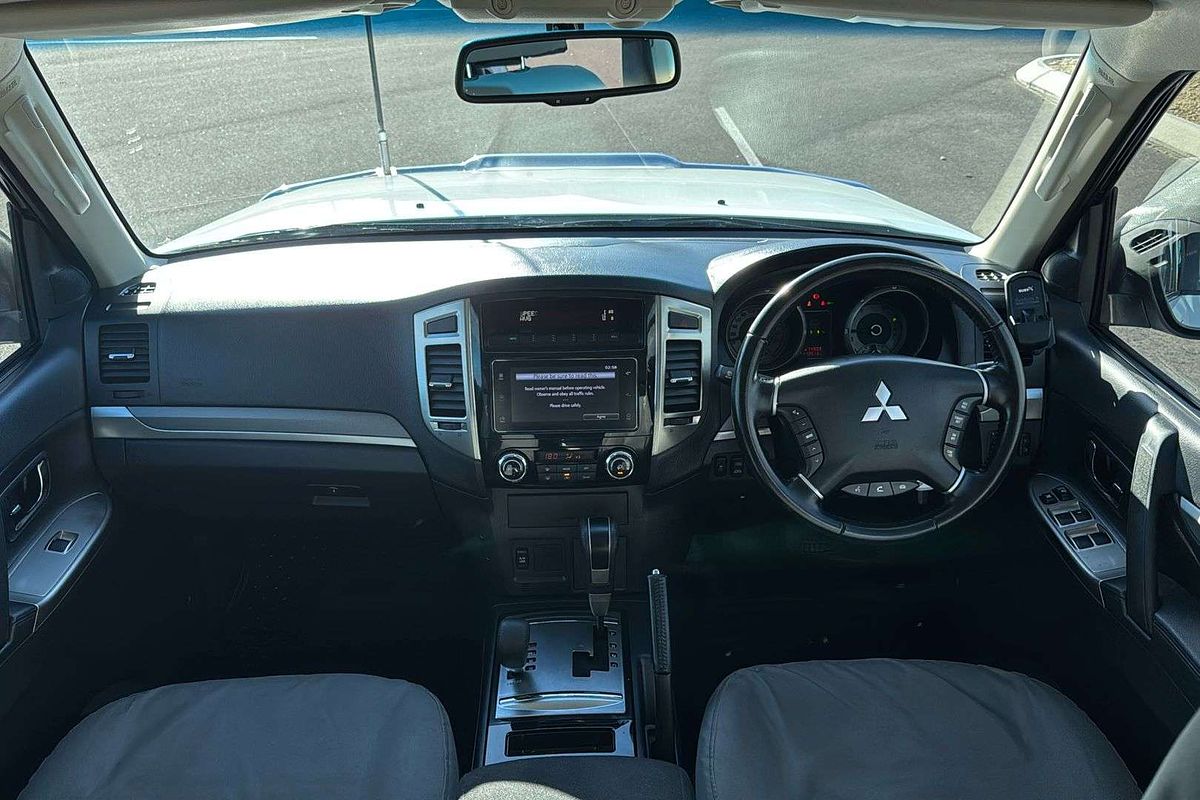 2018 Mitsubishi Pajero GLX NX