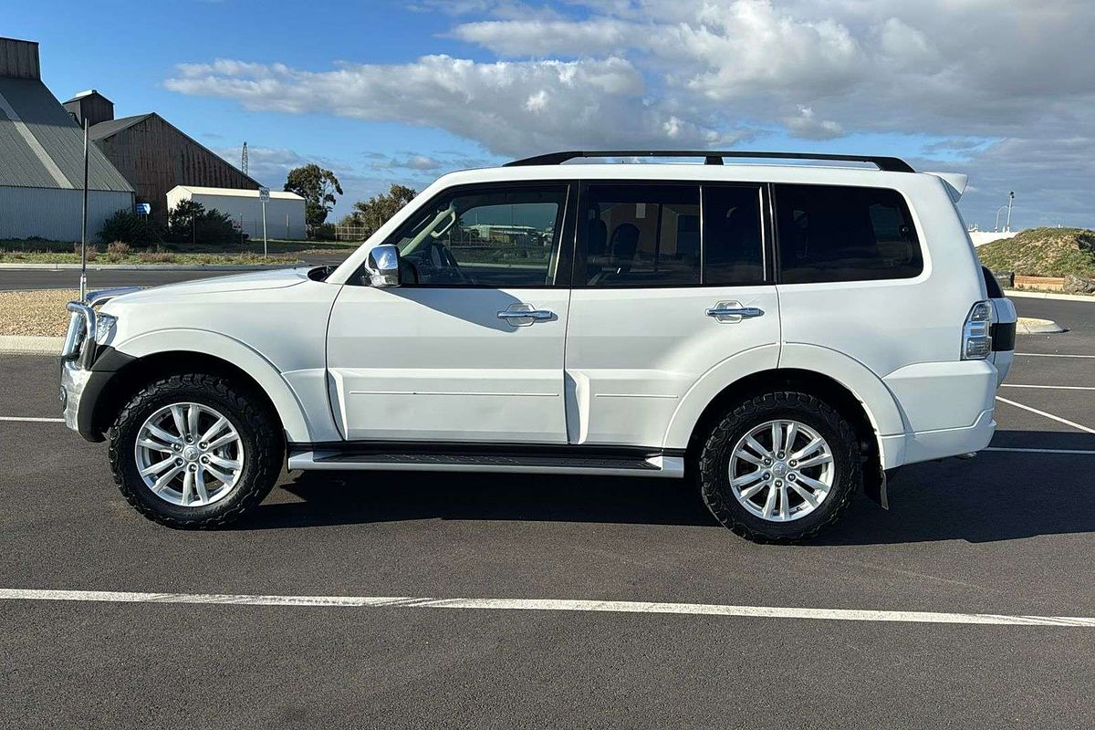 2018 Mitsubishi Pajero GLX NX