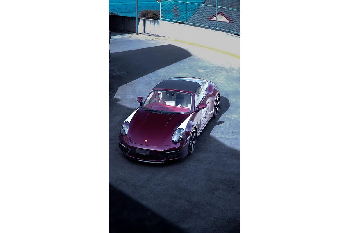 2020 Porsche 911 Targa 4S Heritage Design Edition 992
