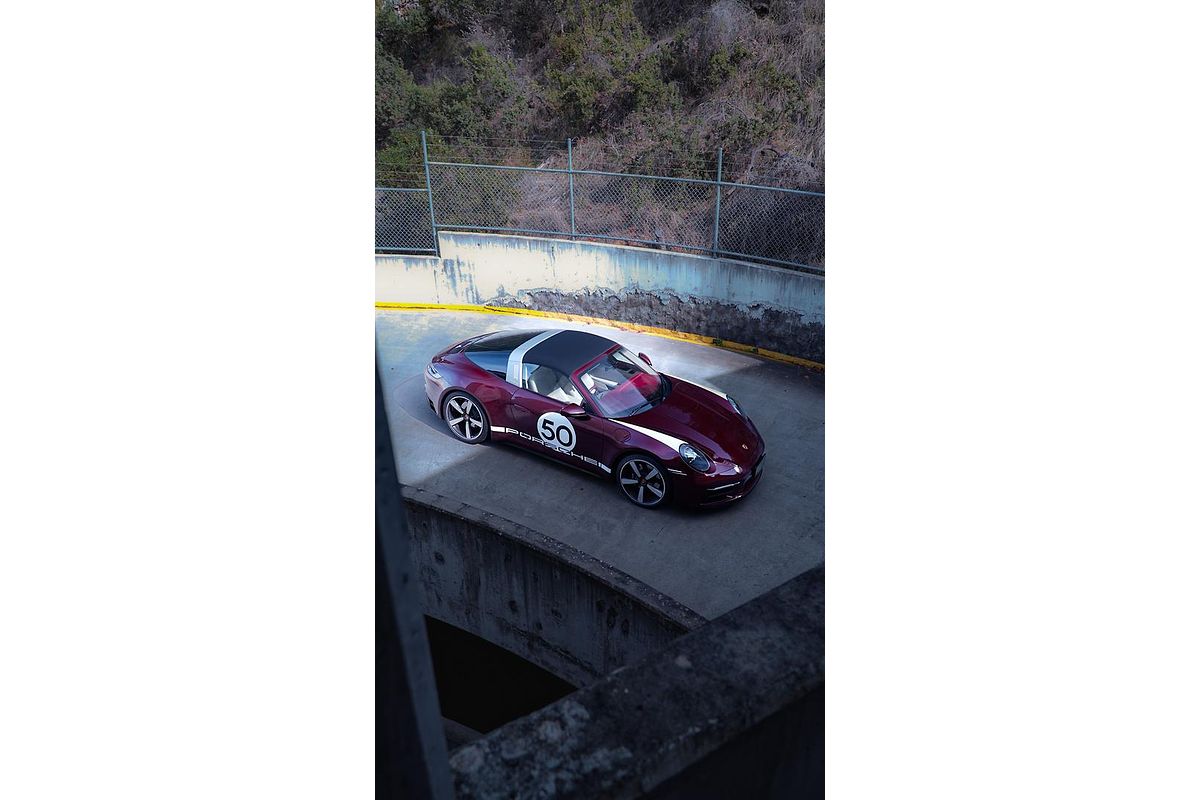 2020 Porsche 911 Targa 4S Heritage Design Edition 992