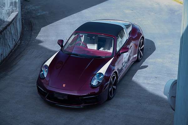 2020 Porsche 911 Targa 4S Heritage Design Edition 992