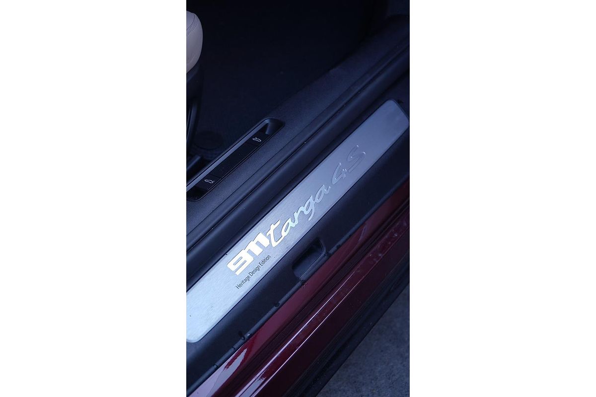 2020 Porsche 911 Targa 4S Heritage Design Edition 992