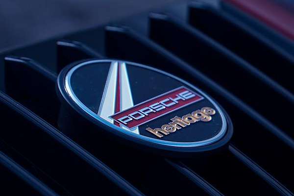 2020 Porsche 911 Targa 4S Heritage Design Edition 992