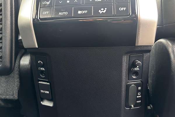 2020 Toyota Landcruiser Prado Kakadu GDJ150R