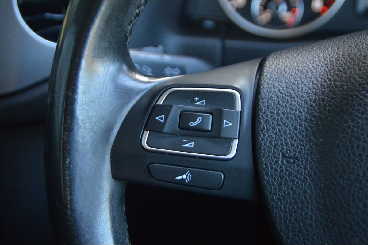 2011 Volkswagen Tiguan 132TSI 5N
