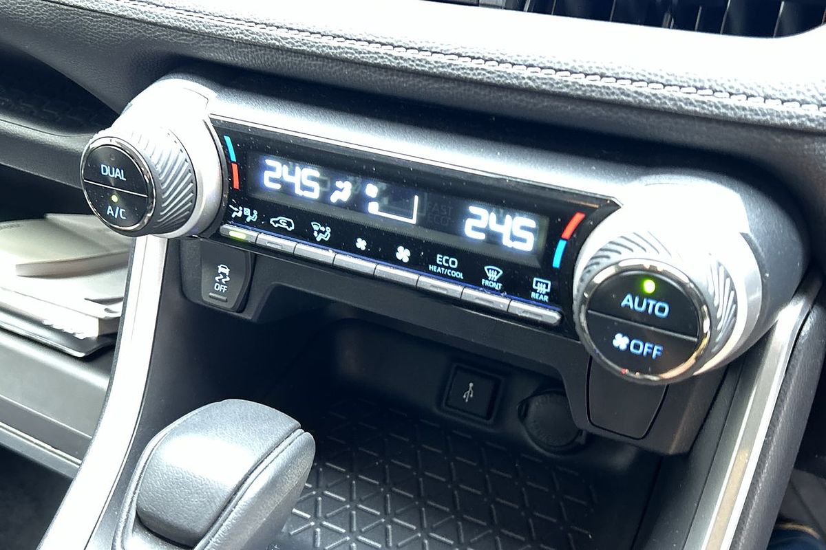 2020 Toyota RAV4 GX AXAH54R
