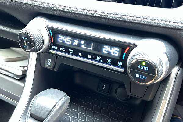 2020 Toyota RAV4 GX AXAH54R