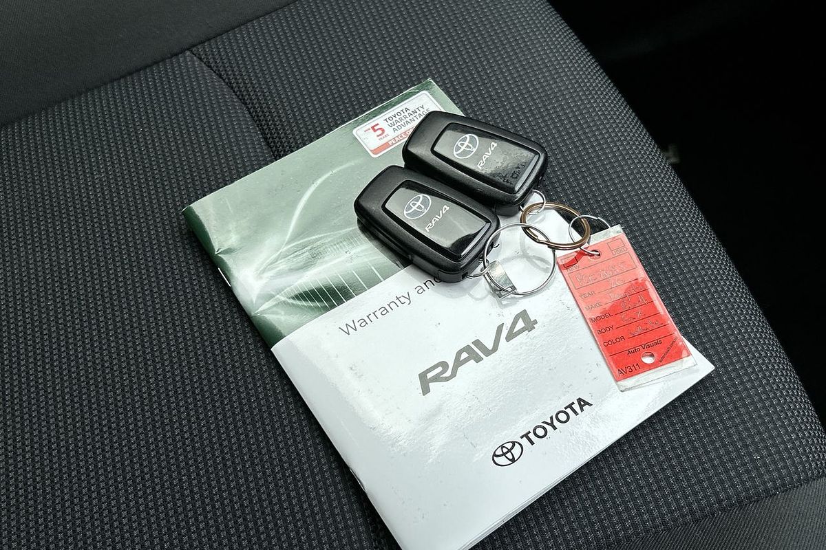 2020 Toyota RAV4 GX AXAH54R