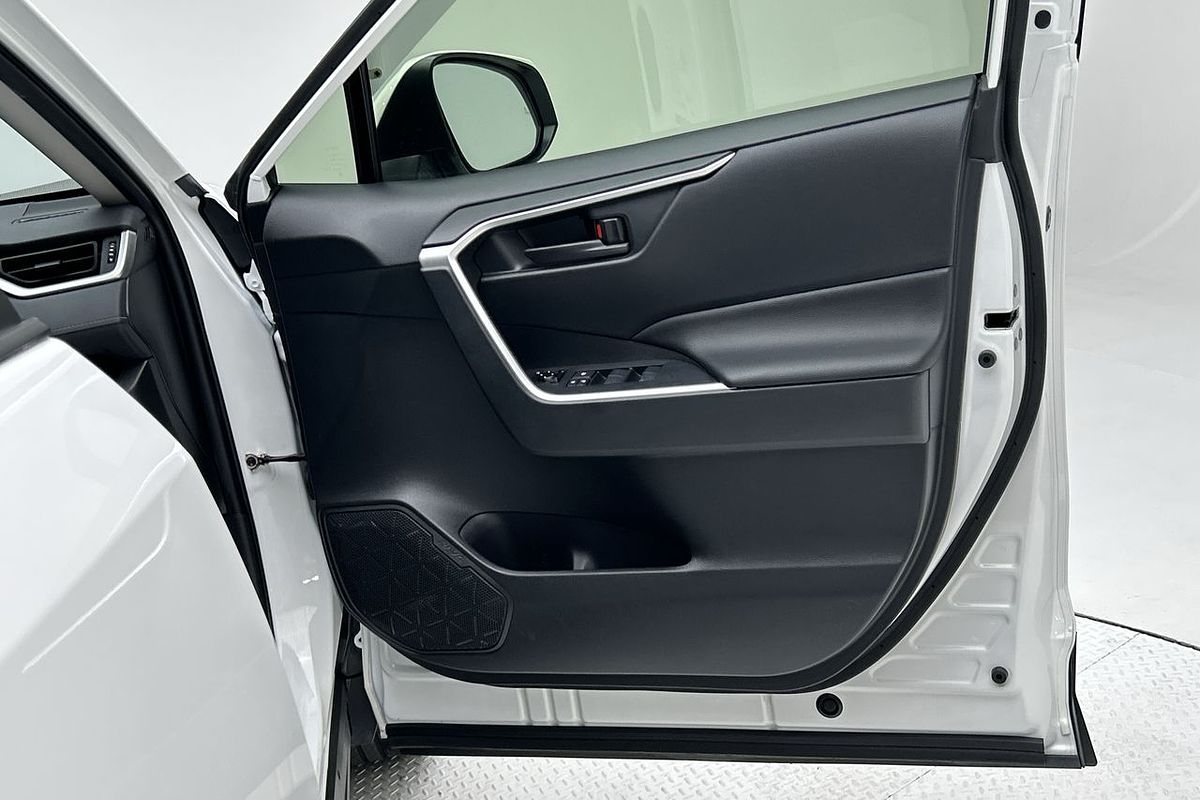 2021 Toyota RAV4 GX AXAH54R