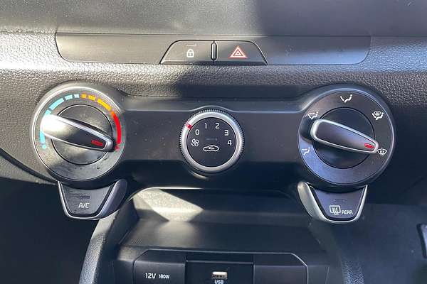 2024 Kia Stonic Sport YB