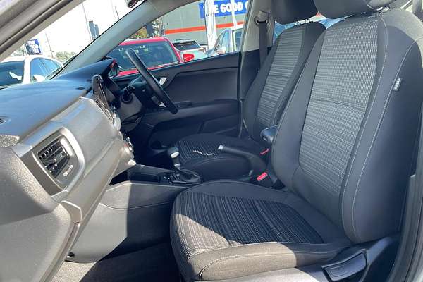2024 Kia Stonic Sport YB
