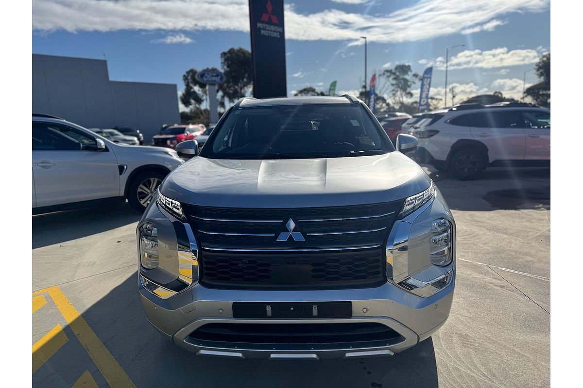 2022 Mitsubishi Outlander PHEV Exceed ZM