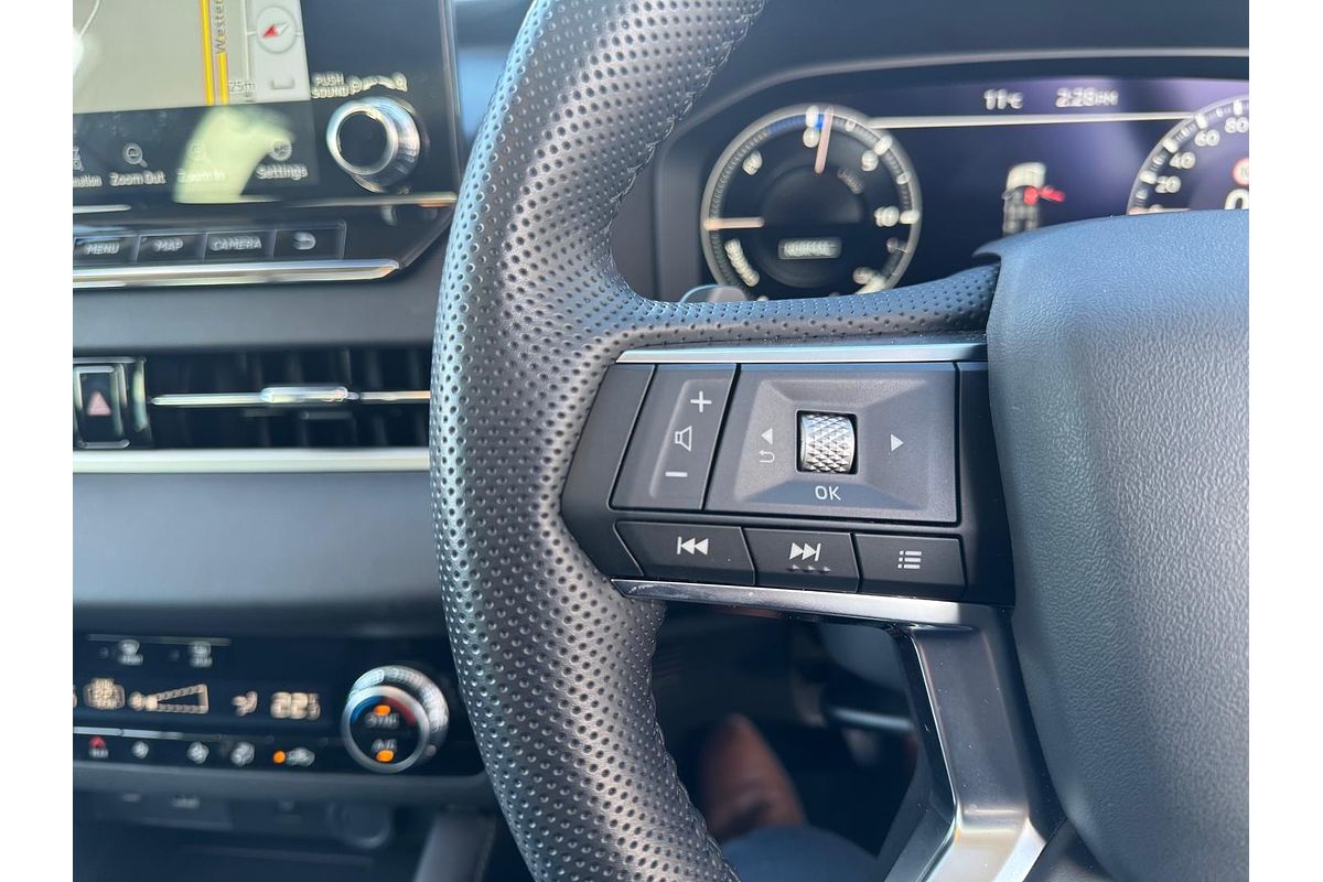 2022 Mitsubishi Outlander PHEV Exceed ZM