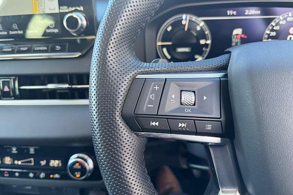 2022 Mitsubishi Outlander PHEV Exceed ZM