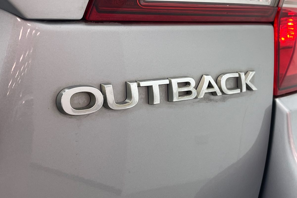 2018 Subaru Outback 2.5i Premium 5GEN