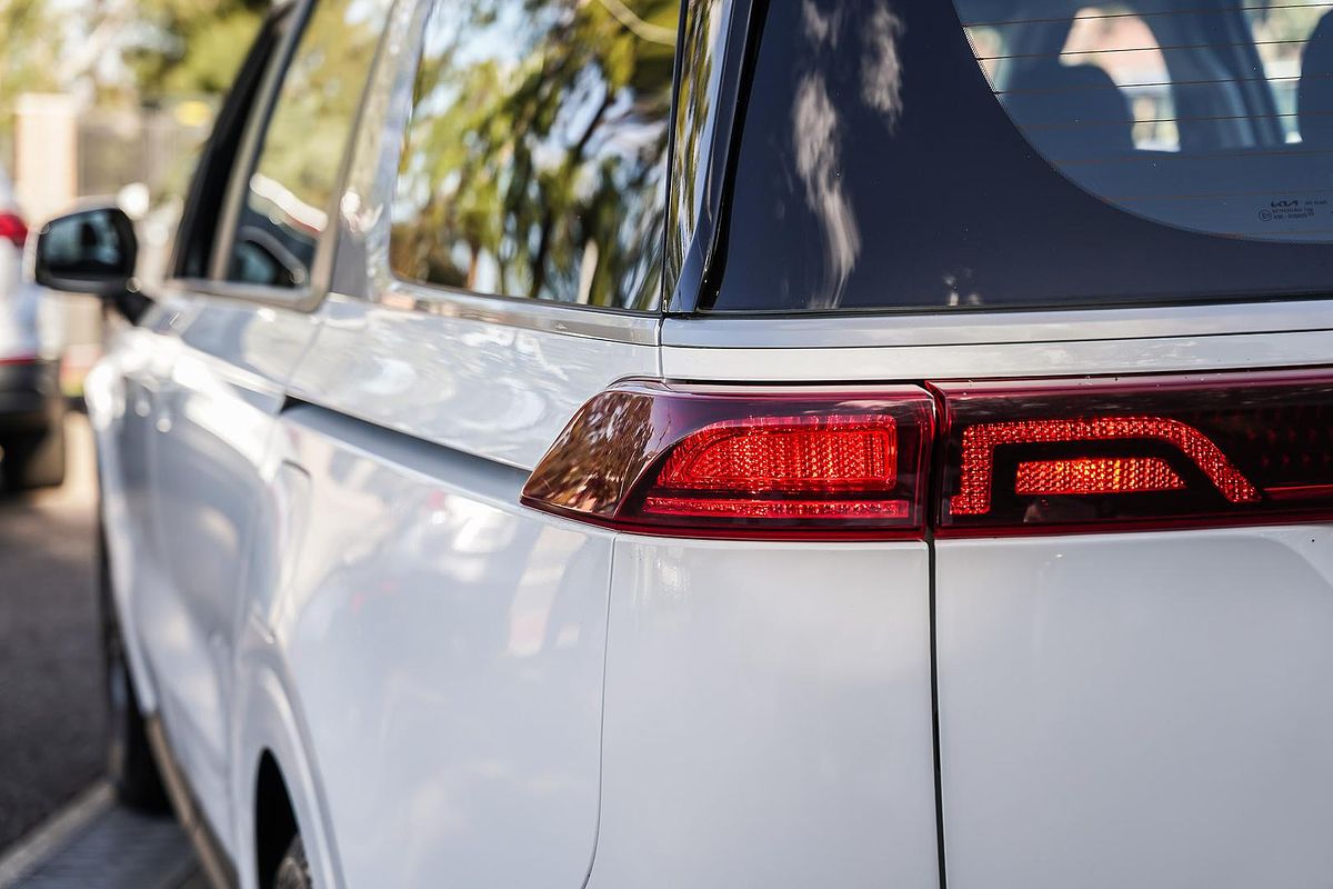 2022 Kia Carnival S KA4