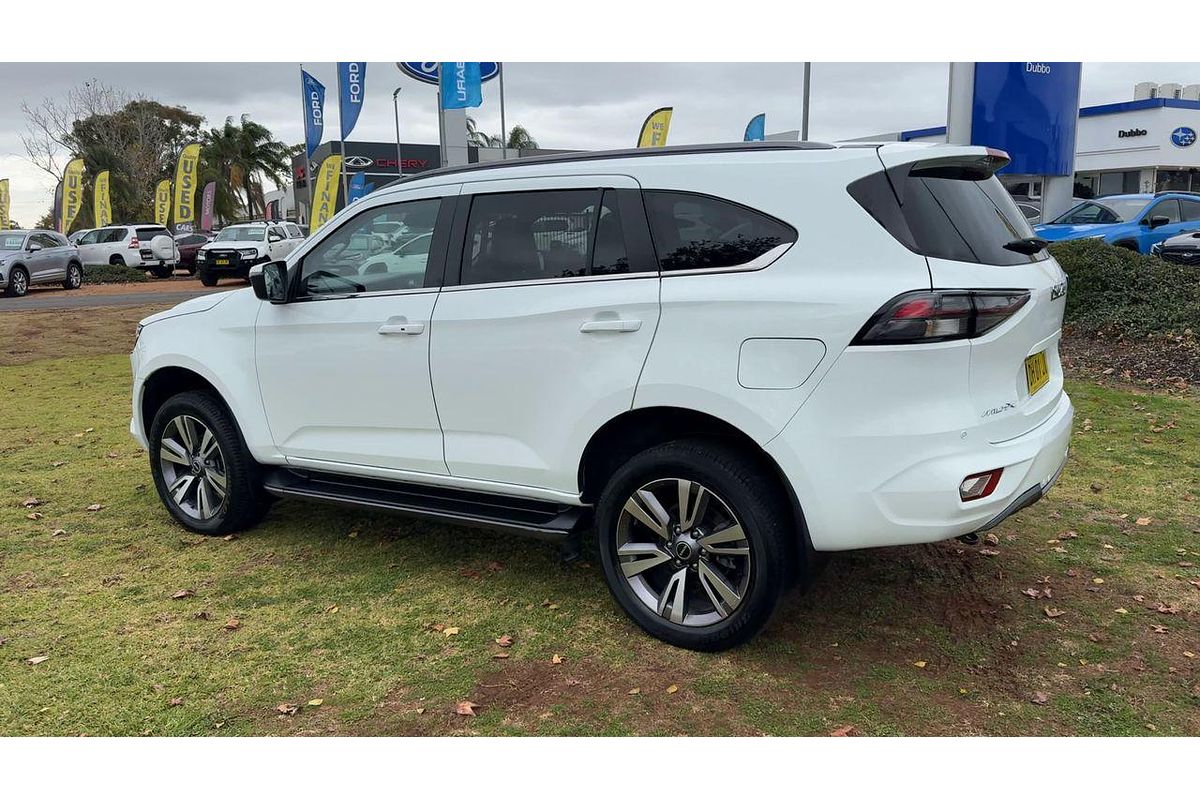2023 Isuzu MU-X LS-T