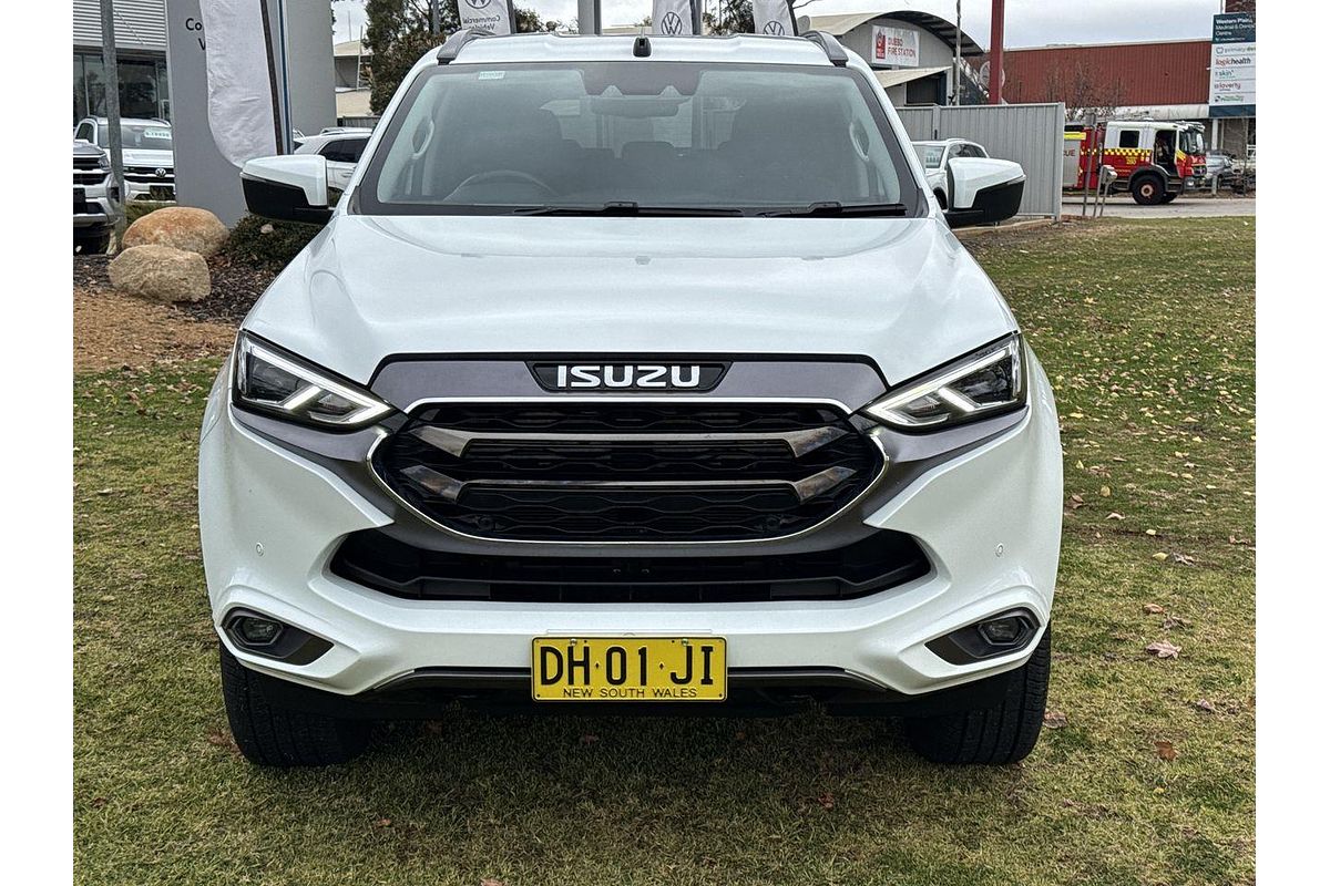 2023 Isuzu MU-X LS-T