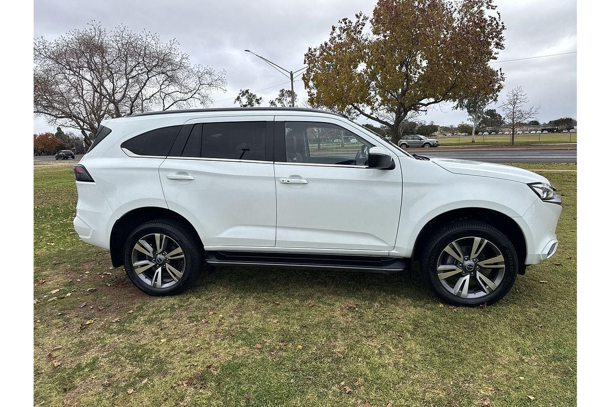 2023 Isuzu MU-X LS-T