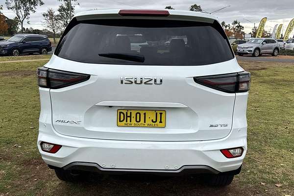 2023 Isuzu MU-X LS-T