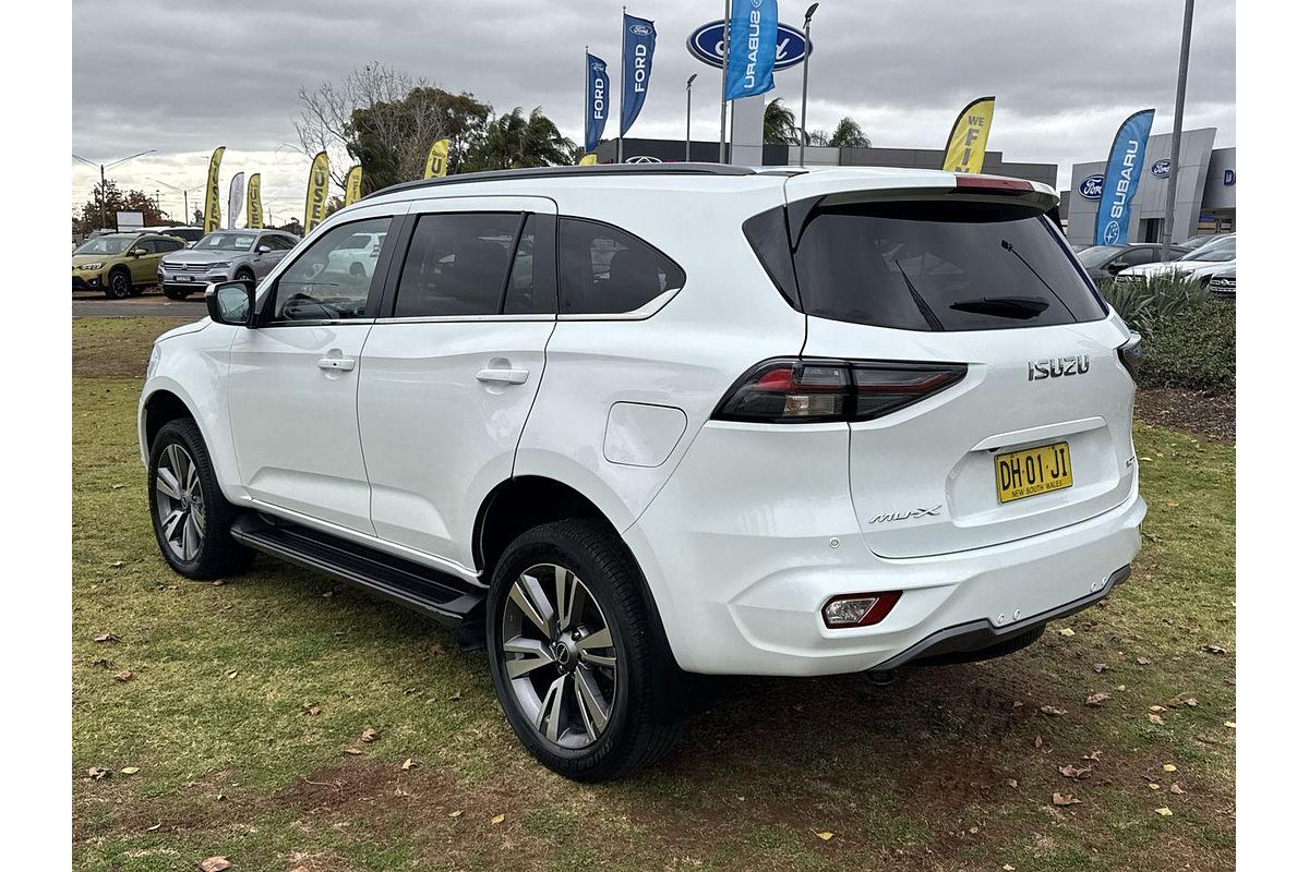2023 Isuzu MU-X LS-T