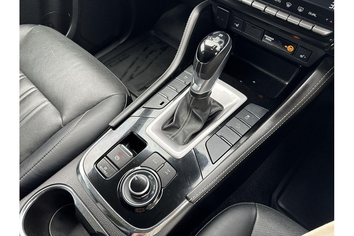 2023 Isuzu MU-X LS-T
