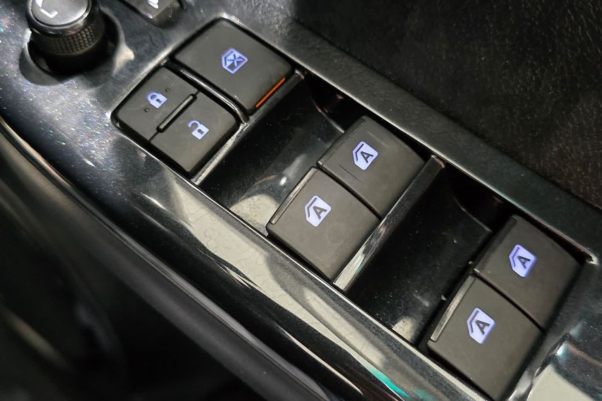 2022 Toyota Hilux Hilux 4x4 SR5 2.8L T Diesel Automatic Double Cab GUN126R 4X4