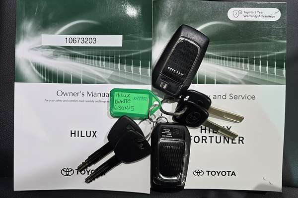 2022 Toyota Hilux Hilux 4x4 SR5 2.8L T Diesel Automatic Double Cab GUN126R 4X4