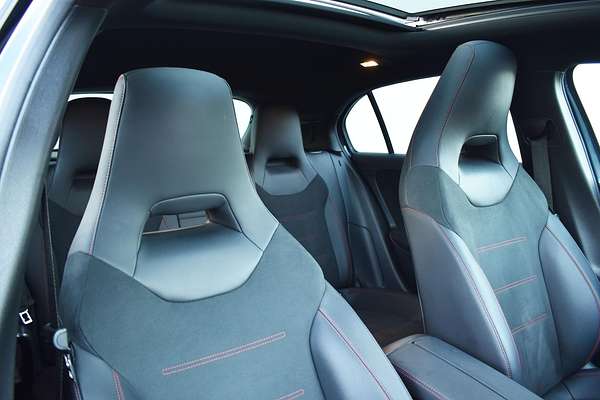 2021 Mercedes-Benz A-Class A250 W177