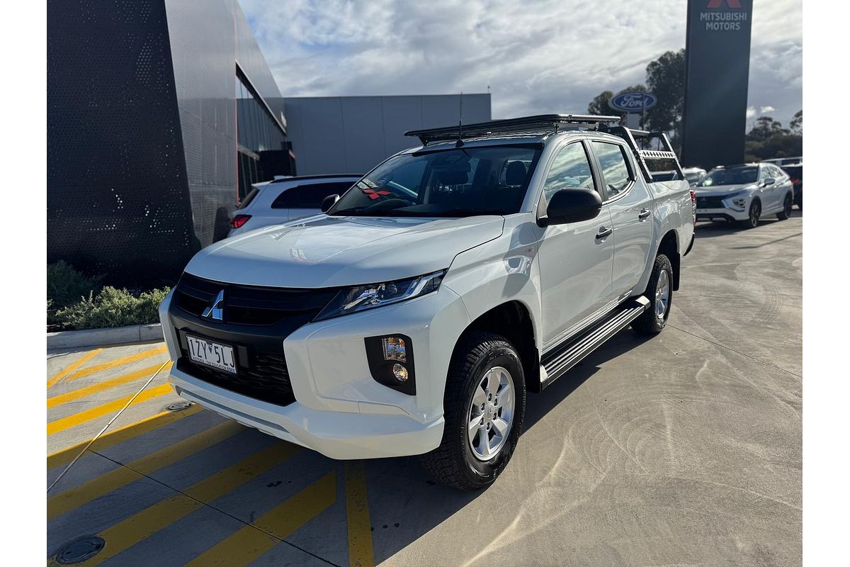 2023 Mitsubishi Triton GLX+ MR 4X4