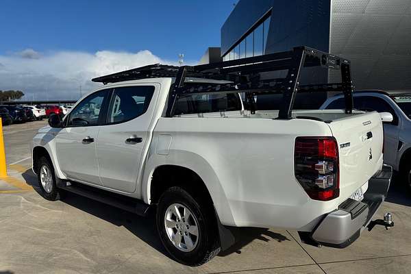 2023 Mitsubishi Triton GLX+ MR 4X4