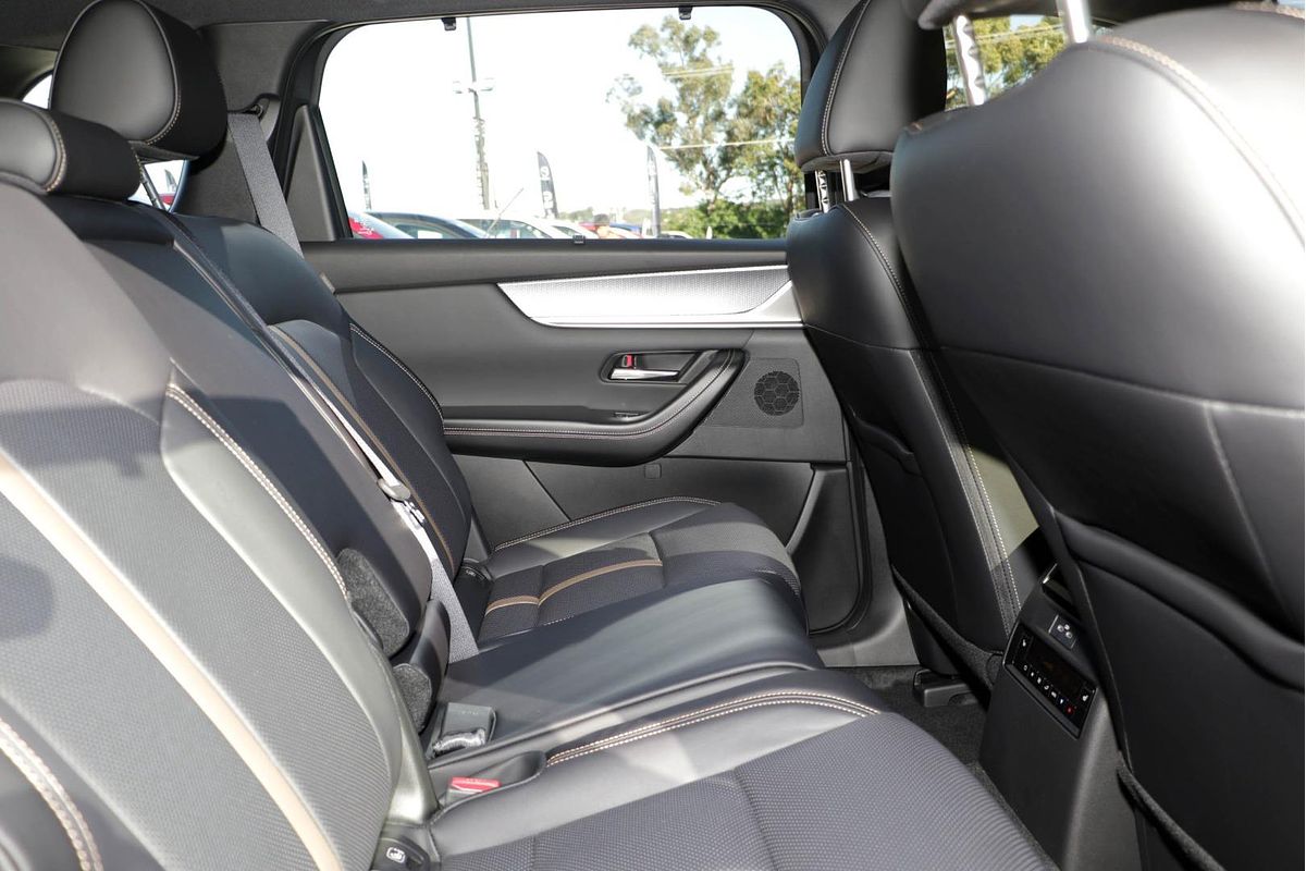2025 Mazda CX-80 P50e Azami KL