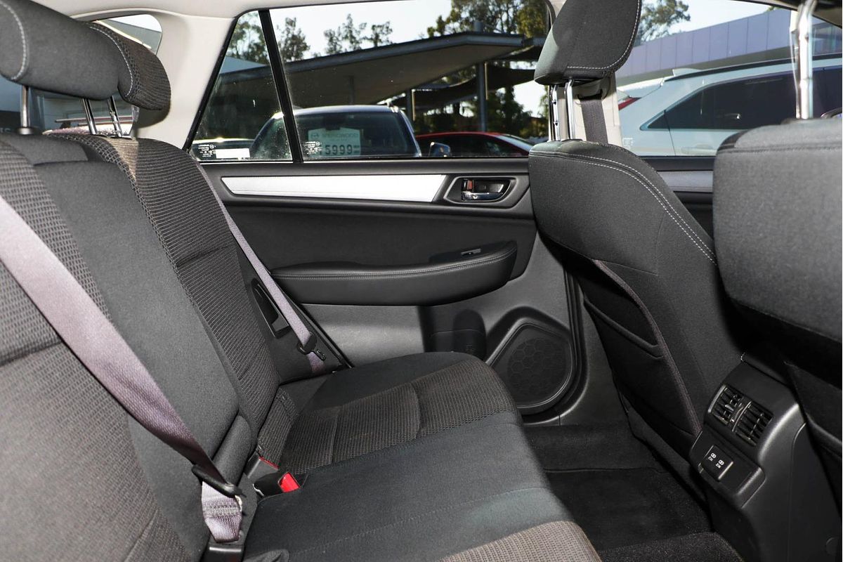 2019 Subaru Outback 2.5i 5GEN