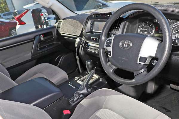2015 Toyota Landcruiser GXL VDJ200R