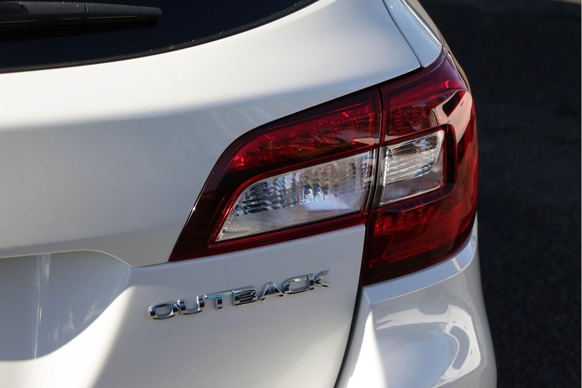 2019 Subaru Outback 2.5i 5GEN